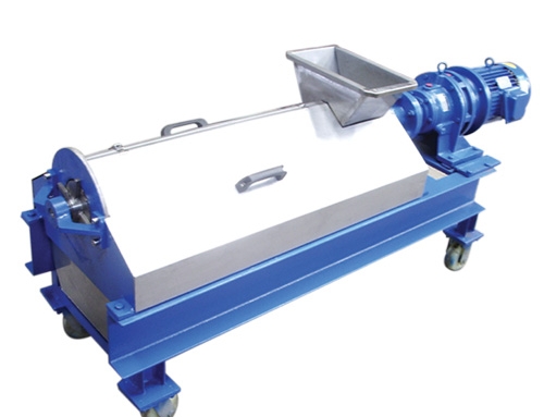 Screw press dewatering machine